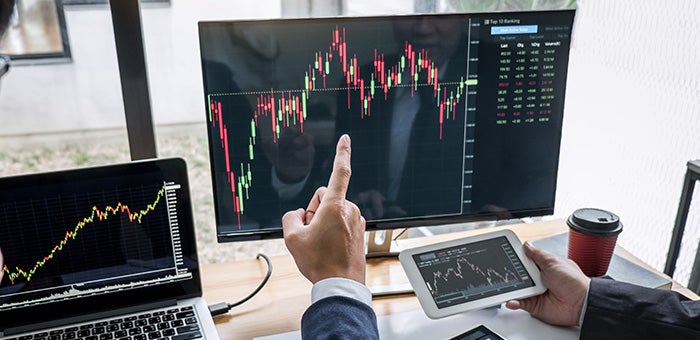 What To Expect While Investing In 2022